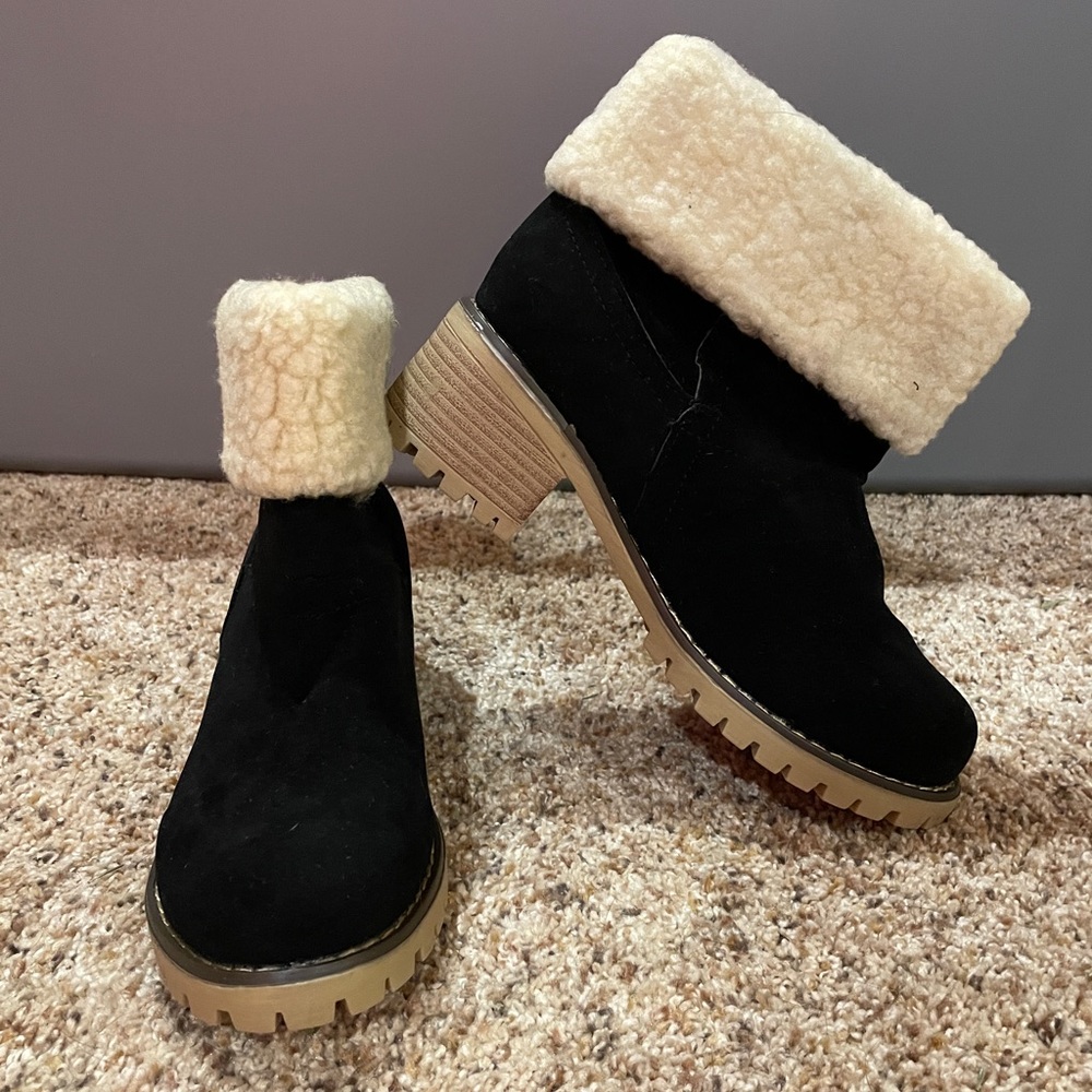 Black Waterproof Snow Booties